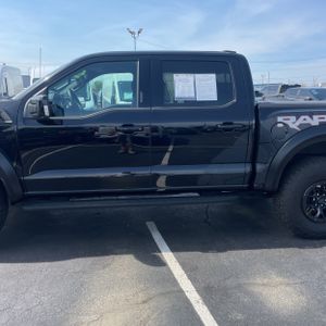 FORD F-150 RAPTOR - 4