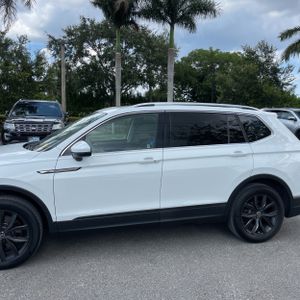 2024 Volkswagen TIGUAN SE 照片 3