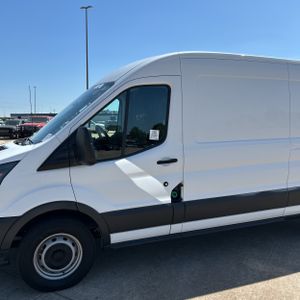 FORD TRANSIT 150 - 2