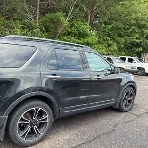 FORD EXPLORER SPORT - 8