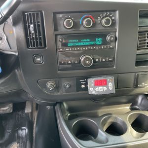 2015 Chevrolet EXPRESS 2500 — миниатюра 36