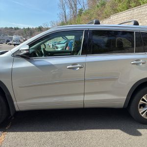 TOYOTA HIGHLANDER - 4