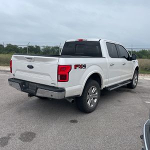 FORD F-150 LARIAT - 8