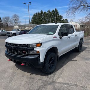 CHEVROLET SILVERADO 1500 CUSTOM TRAIL BOSS - 1