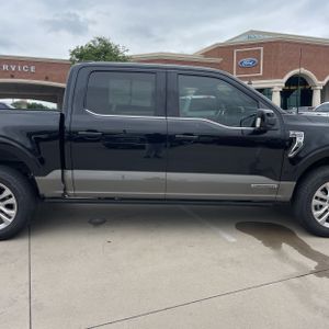 FORD F-150 KING RANCH - 10