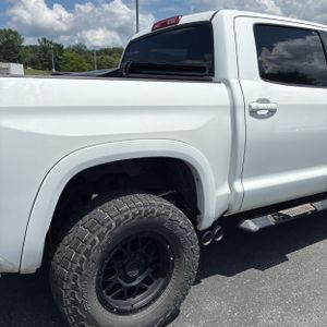 2019 Toyota TUNDRA SR5 photo 9
