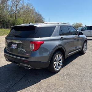 FORD EXPLORER PLATINUM - 8