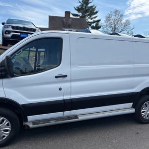 FORD TRANSIT 250 - 4