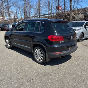 VOLKSWAGEN TIGUAN 2.0T S 4MOTION - 5