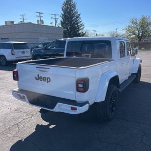 JEEP GLADIATOR HIGH ALTITUDE - 8