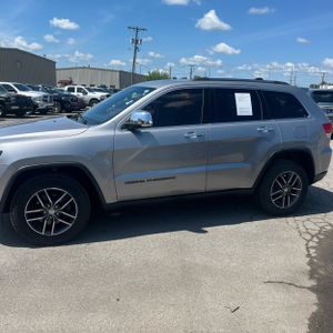 2017 JEEP GRAND CHEROKEE LIMITED — фото 3