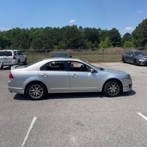 FORD FUSION SEL - 10