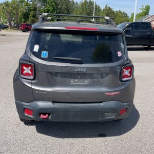 JEEP RENEGADE TRAILHAWK - 7