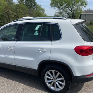 VOLKSWAGEN TIGUAN 2.0T WOLFSBURG EDITION 4MOTION - 5