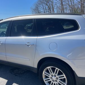 CHEVROLET TRAVERSE LT - 6