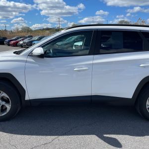 HYUNDAI TUCSON SEL - 4