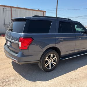 صورة 9 لـ 2022 FORD EXPEDITION XLT
