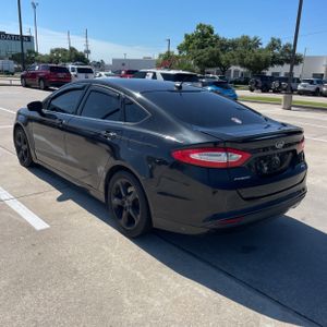 FORD FUSION SE - 5