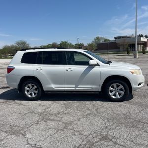 TOYOTA HIGHLANDER - 10