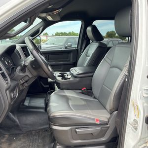 2024 RAM 3500 TRADESMAN thumbnail 31