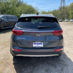 KIA SPORTAGE EX - 7