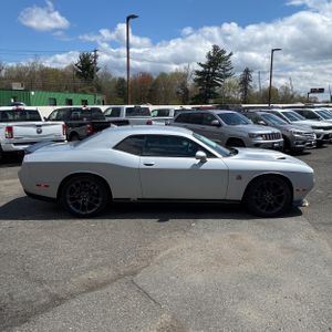 DODGE CHALLENGER R/T SCAT PACK - 10