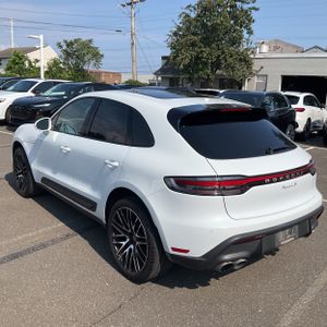 2024 Porsche MACAN S — фото 5
