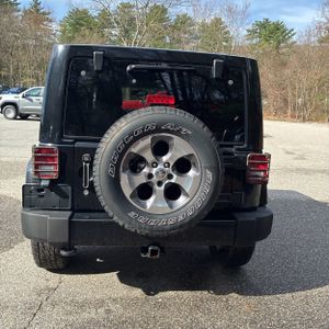 JEEP WRANGLER UNLIMITED SAHARA - 7