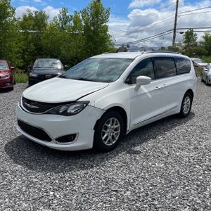 صورة 1 لـ 2020 Chrysler PACIFICA TOURING L