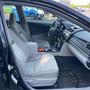 2012 Toyota CAMRY LE thumbnail 33