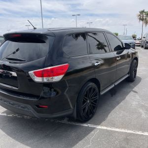 2014 Nissan PATHFINDER S 照片 8