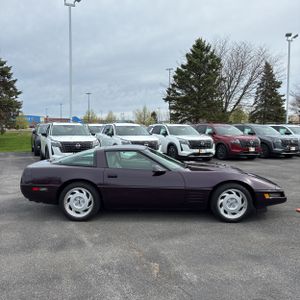 CHEVROLET CORVETTE - 10