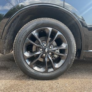 2025 Dodge DURANGO R/T — миниатюра 19