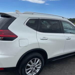 2018 Nissan ROGUE SV 照片 9