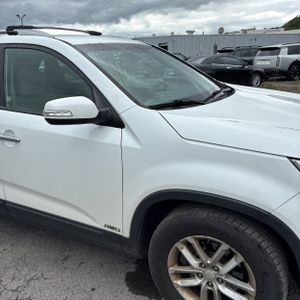 2015 KIA SORENTO LX thumbnail 13