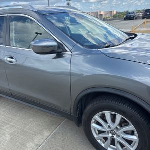 صورة مصغرة 13 لـ 2019 Nissan ROGUE SV