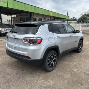 JEEP COMPASS LIMITED 4X4 - 8