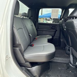 2024 RAM 3500 TRADESMAN thumbnail 34