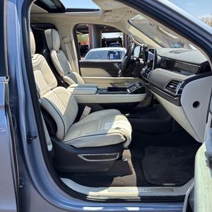 2019 Lincoln NAVIGATOR L BLACK LABEL — миниатюра 33