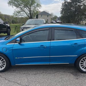 FORD FOCUS ELECTRIC - 3