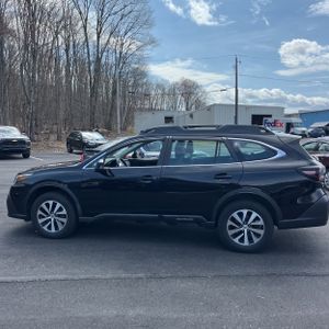 SUBARU OUTBACK BASE - 3