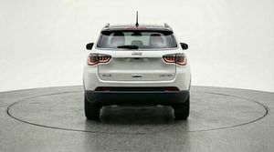 صورة 6 لـ 2025 JEEP COMPASS LIMITED
