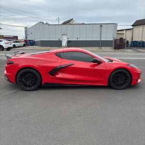 CHEVROLET CORVETTE STINGRAY - 10