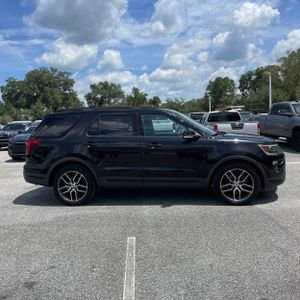 FORD EXPLORER SPORT - 10