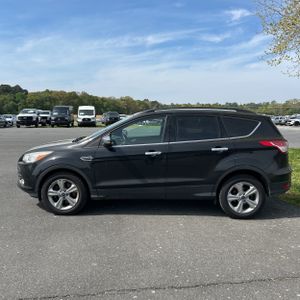 FORD ESCAPE SE - 3