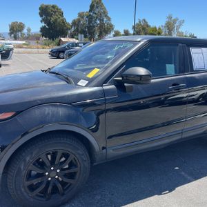 صورة 2 لـ 2018 LAND Rover RANGE ROVER EVOQUE SE 237HP