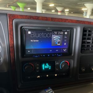 صورة مصغرة 58 لـ 2005 Cadillac ESCALADE ESV BASE