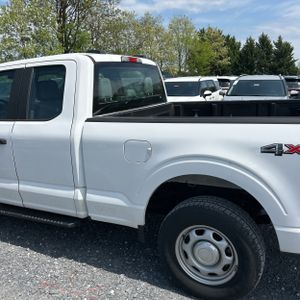 FORD F-150 XL - 6