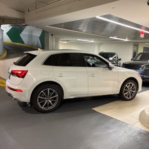 AUDI SQ5 PREMIUM PLUS - 9