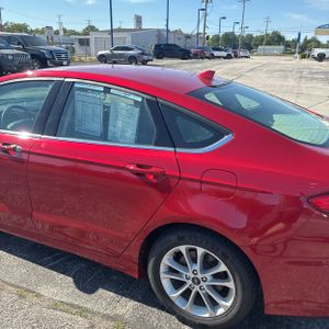 FORD FUSION SE - 6